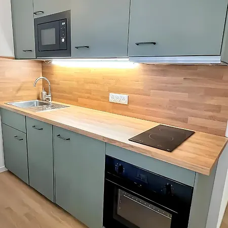 Appartement 2 Pieces Proche Arenes - Terrasse & Clim *